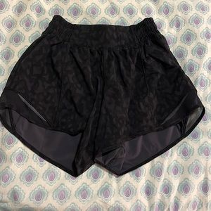 Lululemon Hotty Hot Shorts
